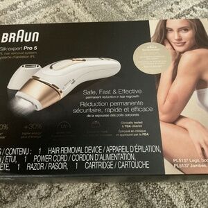 Braun Silk Expert Pro 5 IPL Hair Remover
